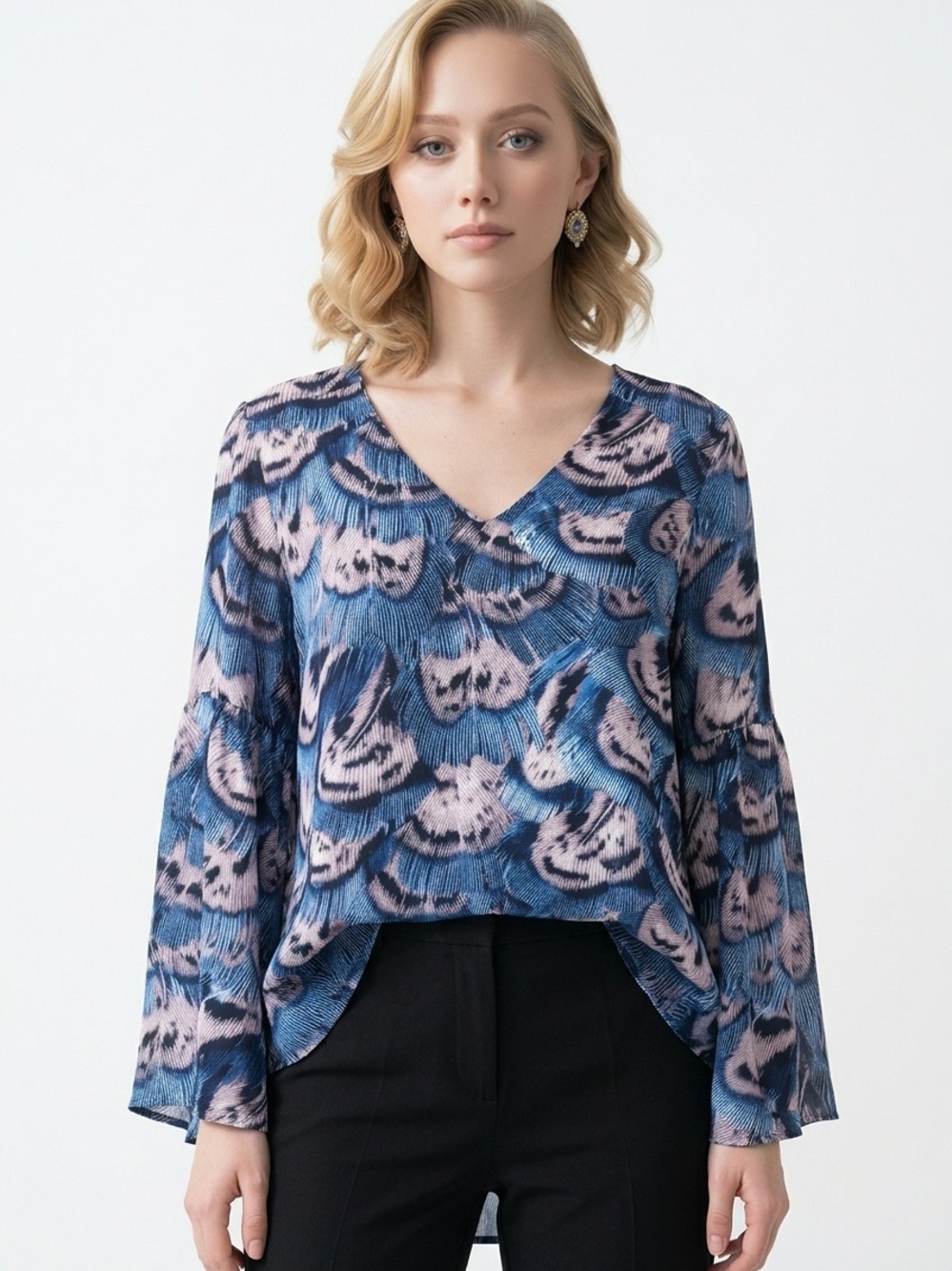 BUDDY LOVE | Sutton Blue & Pink V-Neck Printed Bell Sleeve Top Women’s Size L